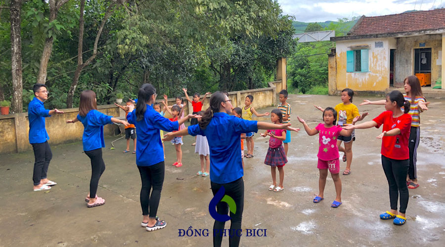 ý nghĩa áo đoàn thanh niên 