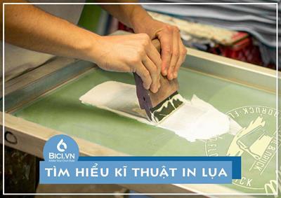 Chi Tiết Về Kỹ Thuật In Lụa Trên Áo Đồng Phục