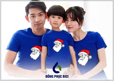 Mẫu Đồng Phục Gia Đình Màu Bích Ấn Tượng Và Đẹp Mắt 