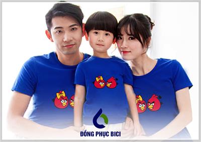 Mẫu Đồng Phục Gia Đình Màu Bích Nổi Bật 