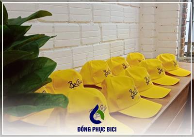 Mẫu Mũ Lưỡi Trai Đồng Phục Nhóm Màu Vàng